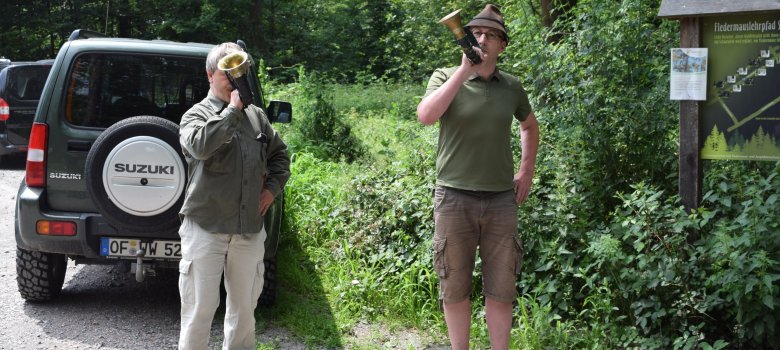 Auftakt zur Waldführung "Auf dem Holzweg" Auftakt zur Waldführung "Auf dem Holzweg"