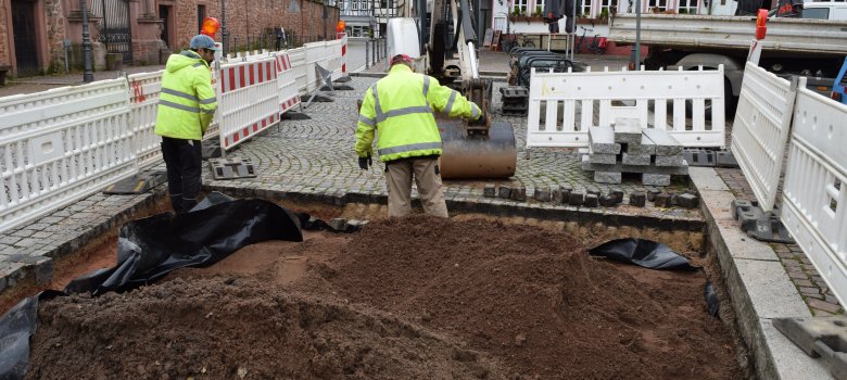 Baustelle auf dem Freihofplatz für Baumpflanzung