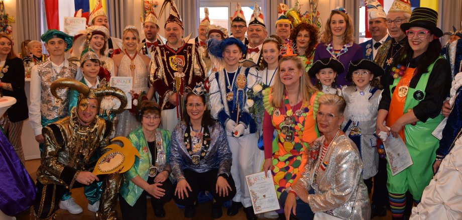 Gruppenbild Rathausordensverleihung 2024