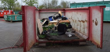 Inhalt des Sperrmüllcontainers Inhalt des Sperrmüllcontainers