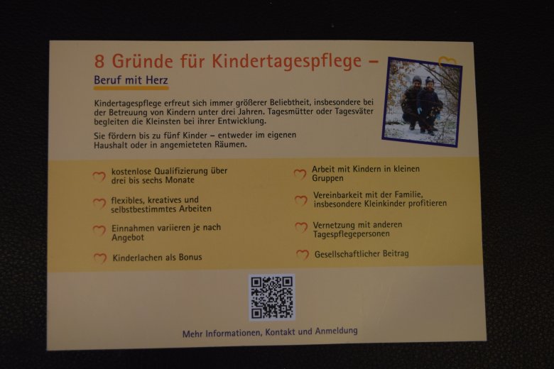 Werbekarte Kindertagesperson gesucht