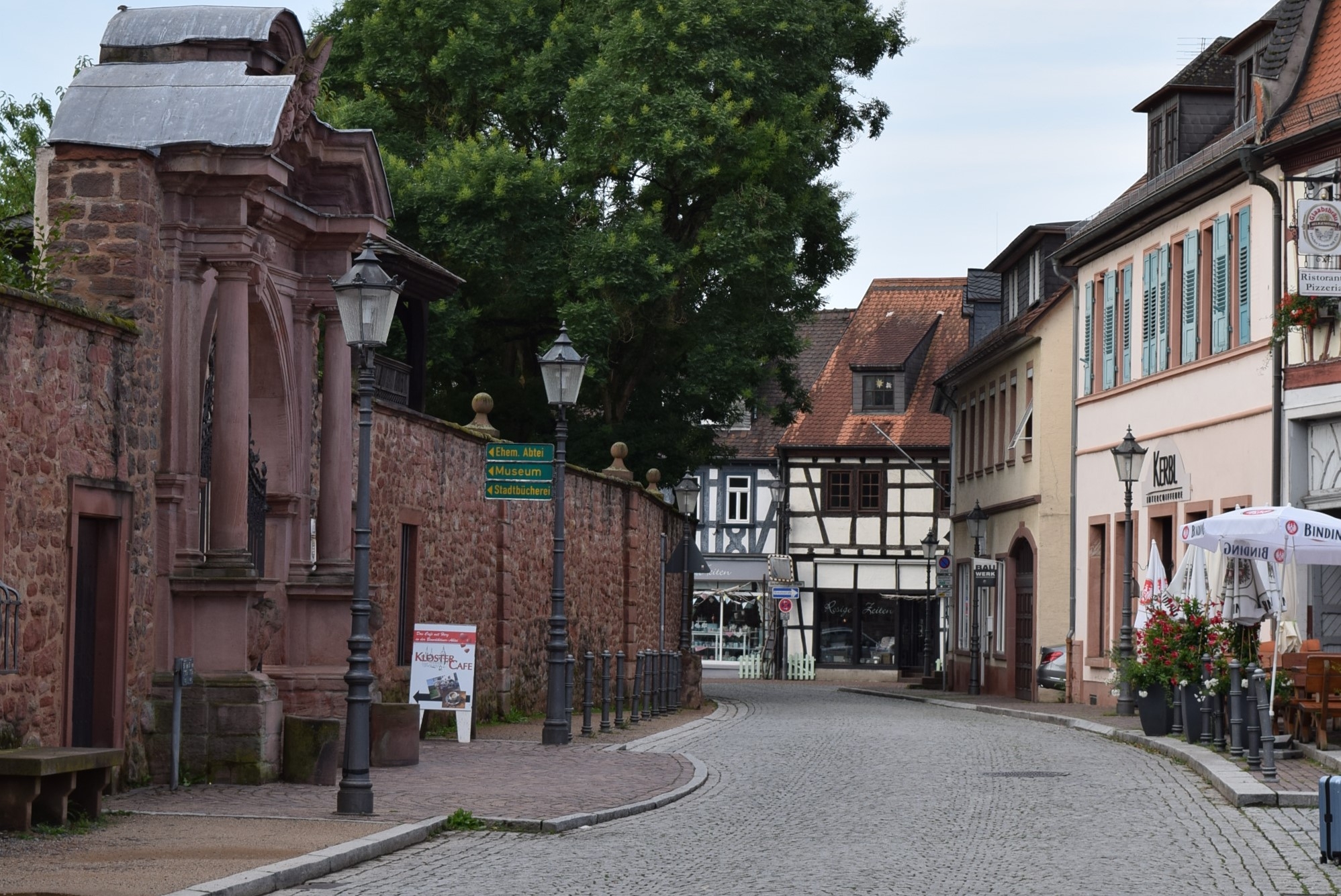 Freihofplatz Richtung Aschaffenburger Straße