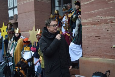 Bürgermeister Dr. Bastian bedankt sich im Namen der gesamten Stadtverwaltung