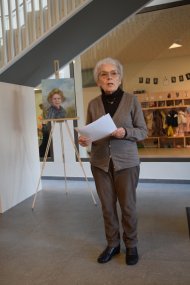 Dr. Hildegard Haas Dr. Hildegard Haas