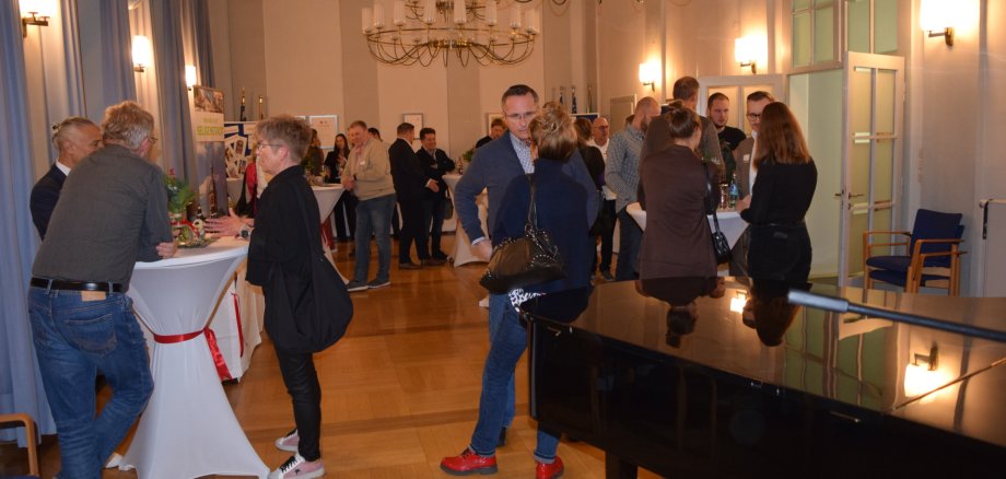 Der Einladung in den Großen Sitzungssaal waren zahlreiche Interessierte gefolgt