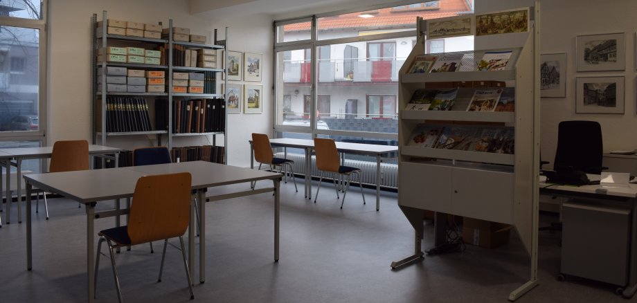 Besucherraum im neuen Stadtarchiv in Froschhausen Besucherraum im neuen Stadtarchiv in Froschhausen
