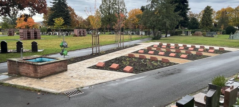 Urnen-Gemeinschaftsgrab neuer Friedhof