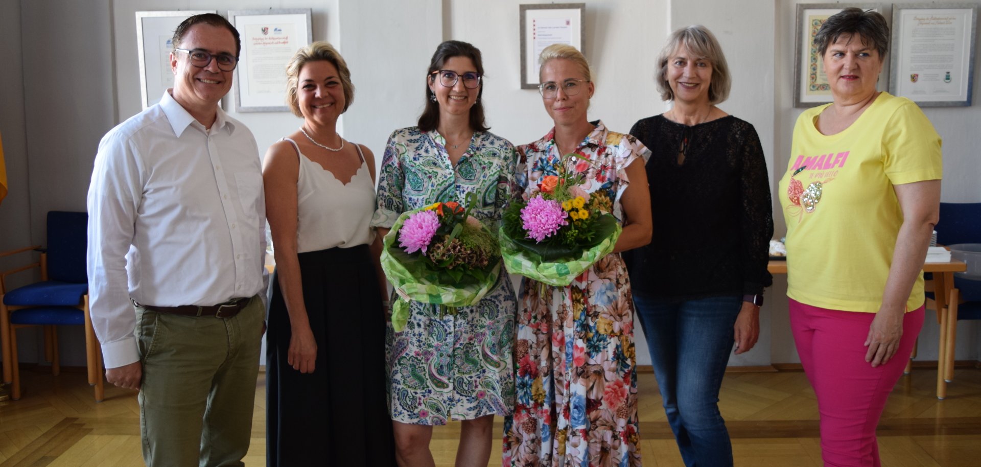 Blumen für die Jubilarinnen