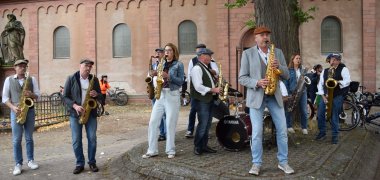 Die Seligenstädter Streetband Saxpower Die Seligenstädter Streetband Saxpower