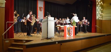 Musikalisch umrahmt wurde die Verleihung vom Musikverein Klein-Welzheim 1966 e.V. und dem Gesangsverein Germania 03 Seligenstadt e.V. Musikalisch umrahmt wurde die Verleihung vom Musikverein Klein-Welzheim 1966 e.V. und dem Gesangsverein Germania 03 Seligenstadt e.V.