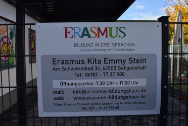 Eingangsschild Kita Emmy Stein Eingangsschild Kita Emmy Stein