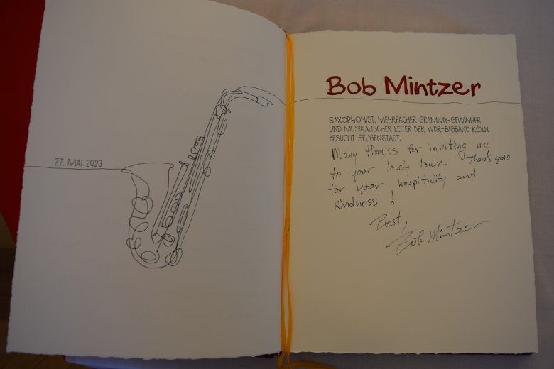 Eintrag ins Goldene Buch von Bob Mintzer