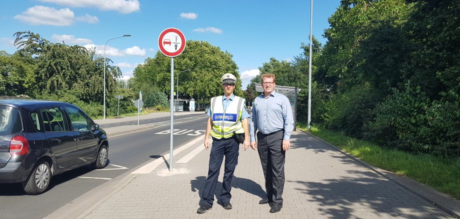 Neues Verkehrsschild in der Würzburger Straße