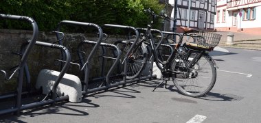 Fahrradabsteller Mainufer Fahrradabsteller Mainufer