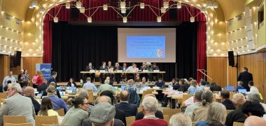 Der Riesensaal war gut besucht