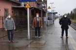 Hainburgs Bürgermeister Alexander Böhn, Seligenstadts Erster Stadtrat Michael Gerheim, Mainhausens Bürgermeister Frank Simon beim Gespräch über den Ausbau der Odenwaldbahn Hainburgs Bürgermeister Alexander Böhn, Seligenstadts Erster Stadtrat Michael Gerheim, Mainhausens Bürgermeister Frank Simon beim Gespräch über den Ausbau der Odenwaldbahn