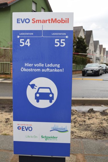 EVO Ladesäule EVO Ladesäule