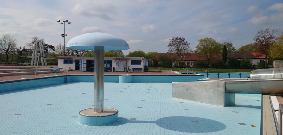 Vorbereitungen Schwimmbadsaison 2026